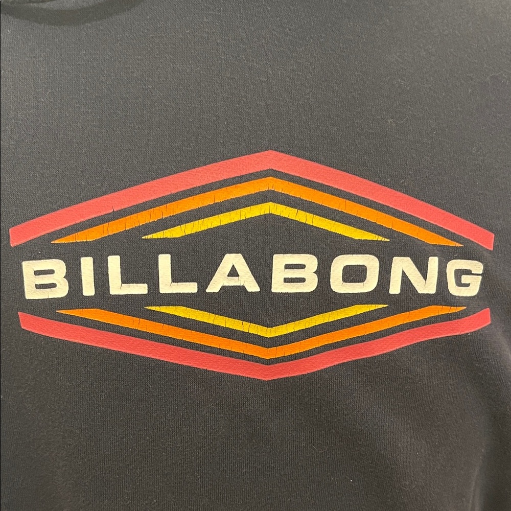 Women’s Billabong sweatshirt (GUC) & Billabong flowy pants (NWT) bundle. Medium